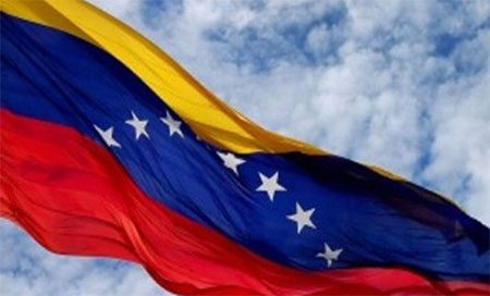 la bandera de Venezuela Jóvenes de varios países se solidarizan con Venezuela